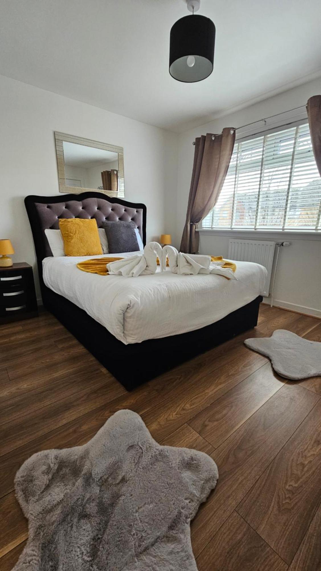 Silverburn New House With Free Parking And Nice Garden Glasgow Exteriör bild