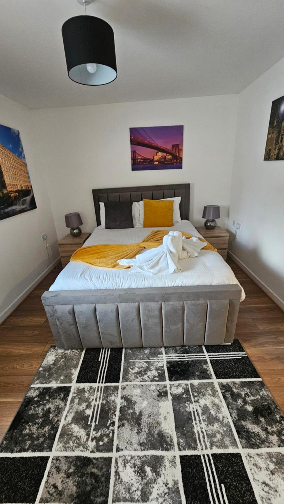 Silverburn New House With Free Parking And Nice Garden Glasgow Exteriör bild