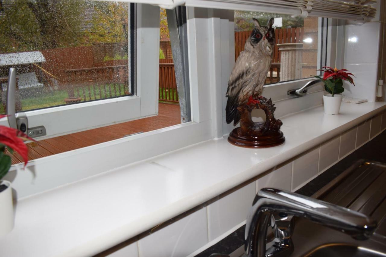 Silverburn New House With Free Parking And Nice Garden Glasgow Exteriör bild